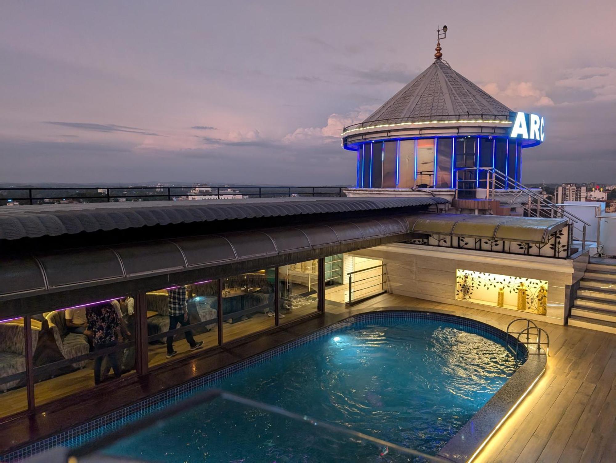Hotel Arcadia Kottayam Exteriör bild